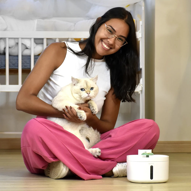 Newpet 2.6L Automatic Cat Water Fountain 4000mAh Wireless Pet Drinker USB Recharge Battery & Sensor 2 in 1 Dispenser